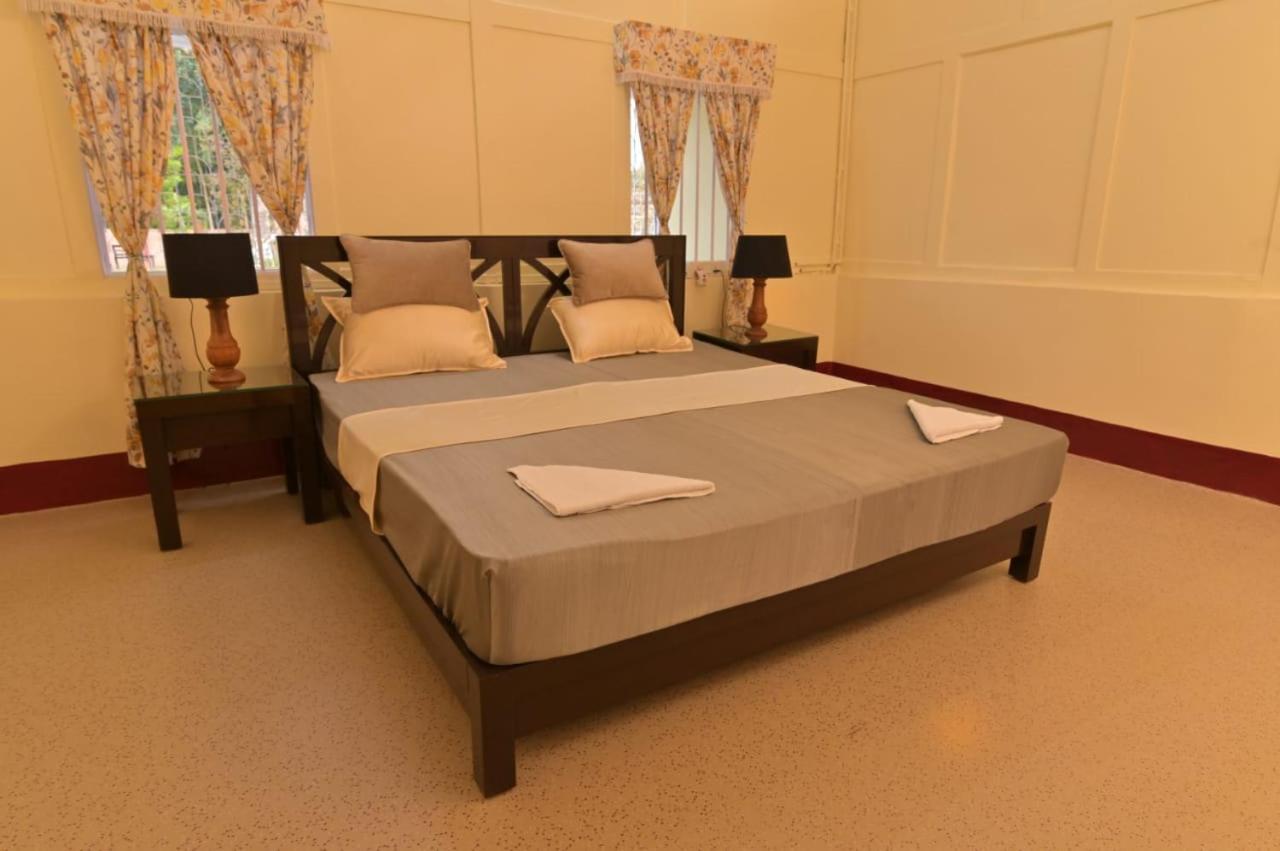 The Sumola House Hotel Jorhat Exterior photo